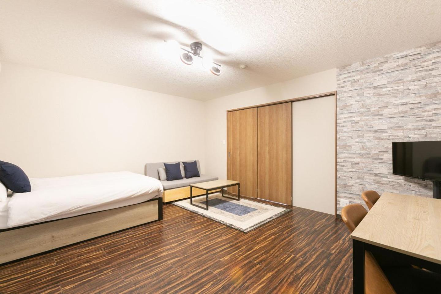 Apartment House Sinkan Osaka